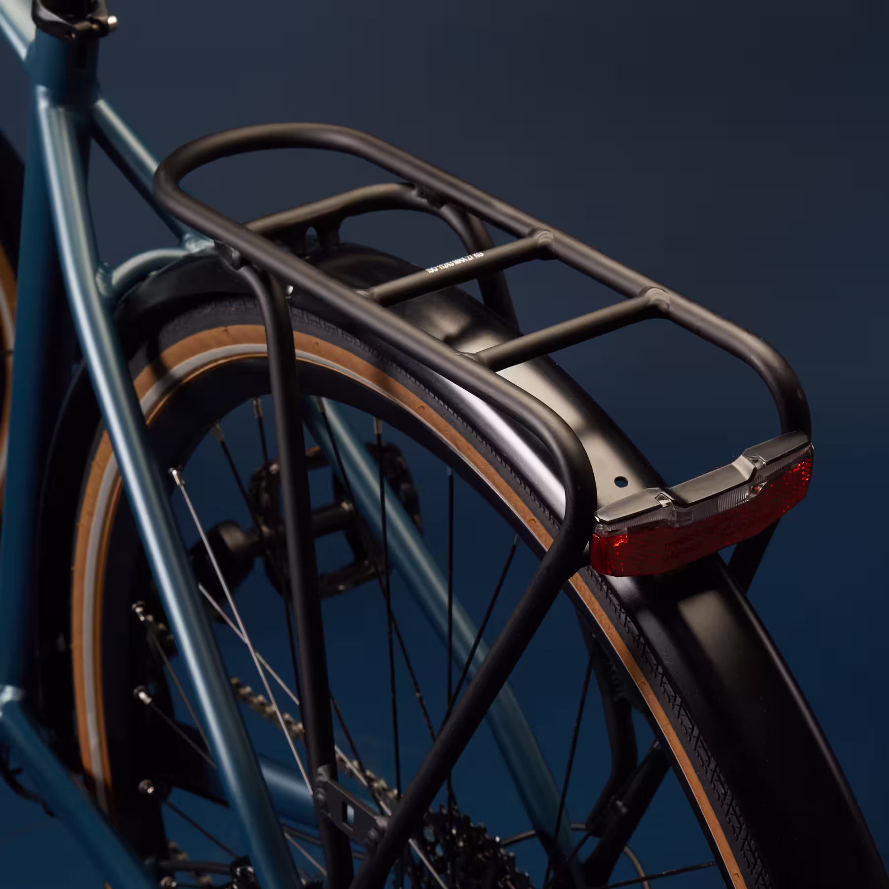 ELOPS VELO VILLE LONGUE DISTANCE 900 CADRE HAUT