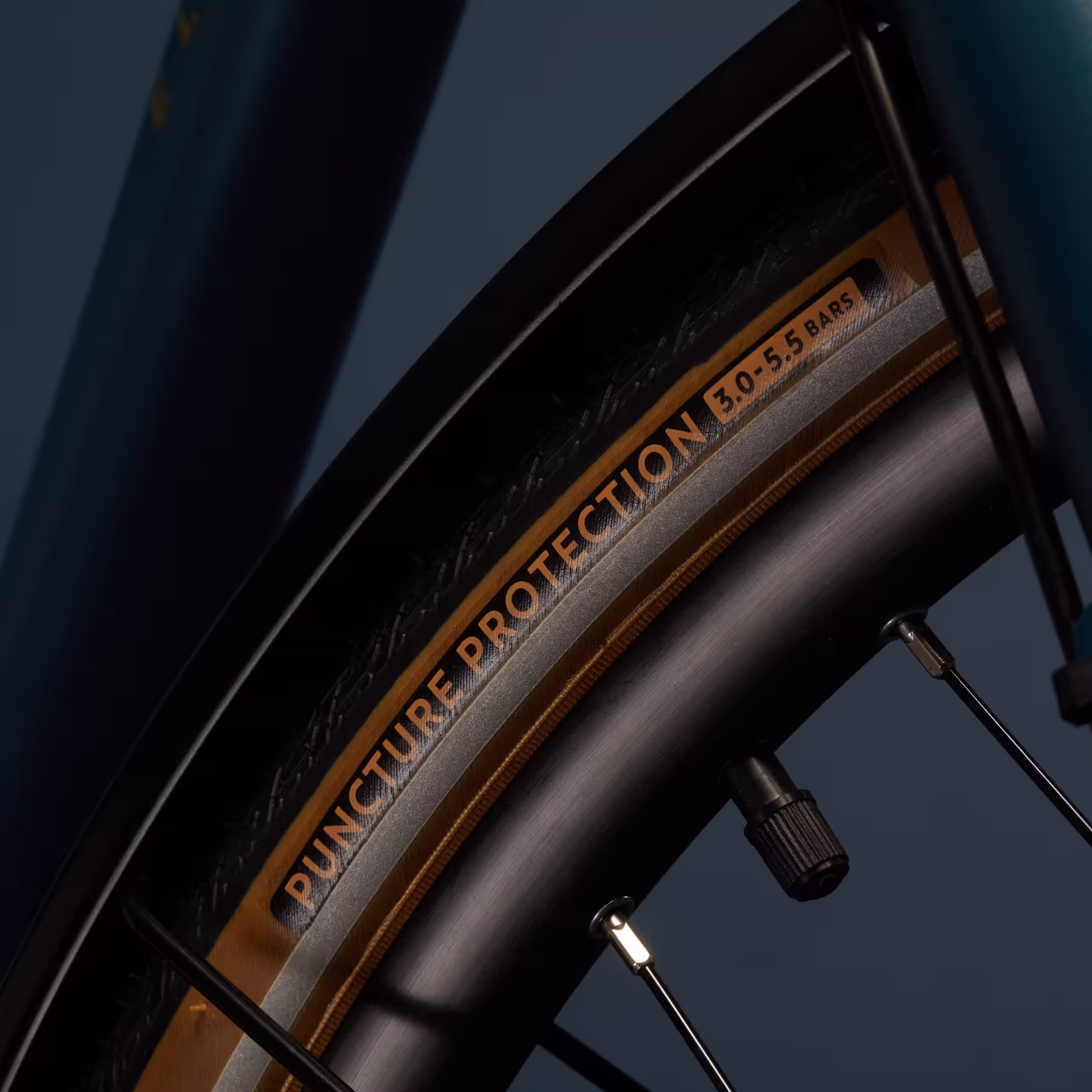 ELOPS VELO VILLE LONGUE DISTANCE 900 CADRE HAUT
